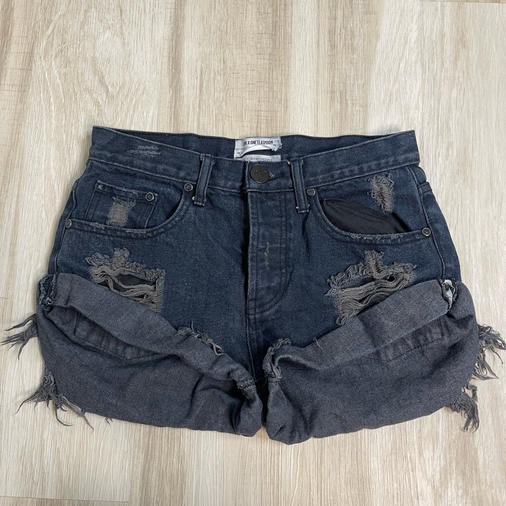 One Teaspoon x Free People bandits shorts